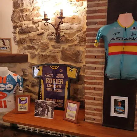 Holiday home El Hogar Del Ciclista *