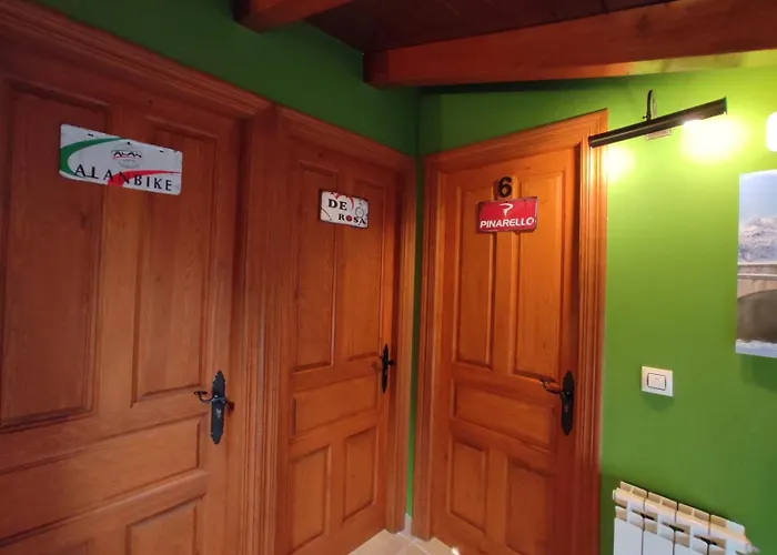 El Hogar Del Ciclista 펜션 Espinosa de los Monteros